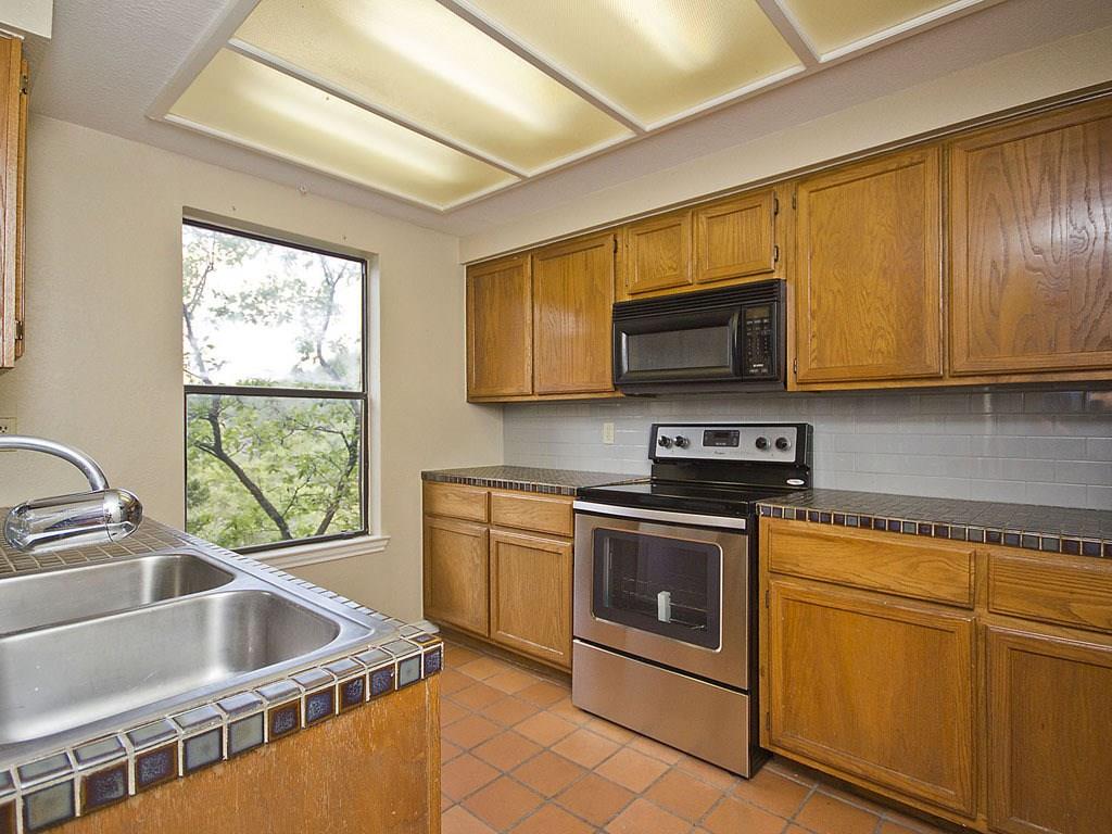 8200 Neely Dr # 108, Austin, TX 78759