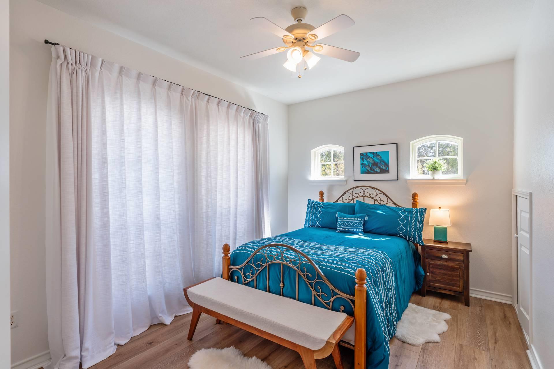 8101 Breeze Way, Jonestown, TX 78645