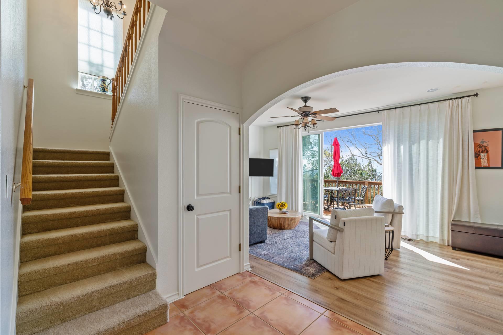 8101 Breeze Way, Jonestown, TX 78645