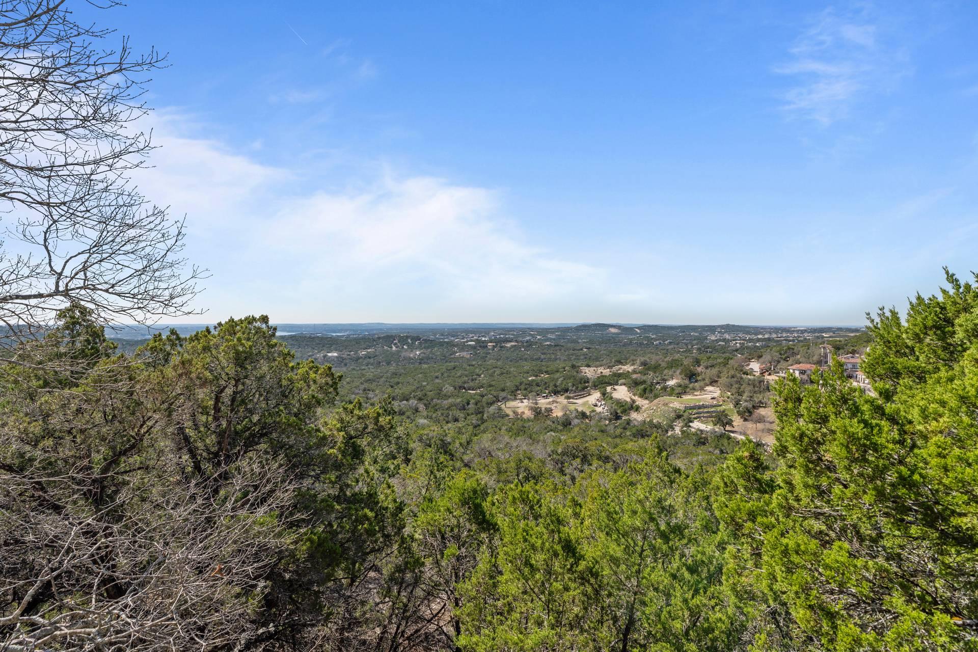 8101 Breeze Way, Jonestown, TX 78645