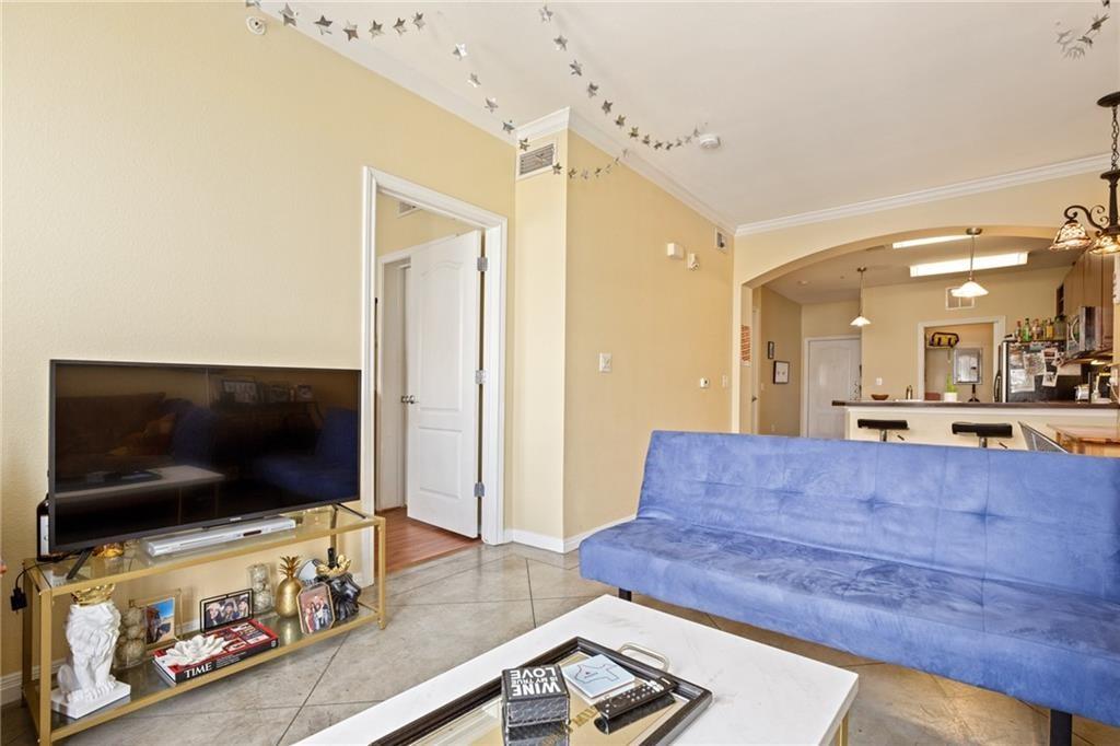 2505 San Gabriel St # 402, Austin, TX 78705