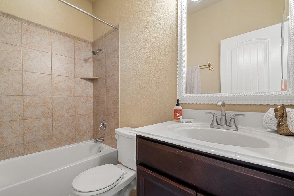 13808 Field Stream Ln, Manor, TX 78653