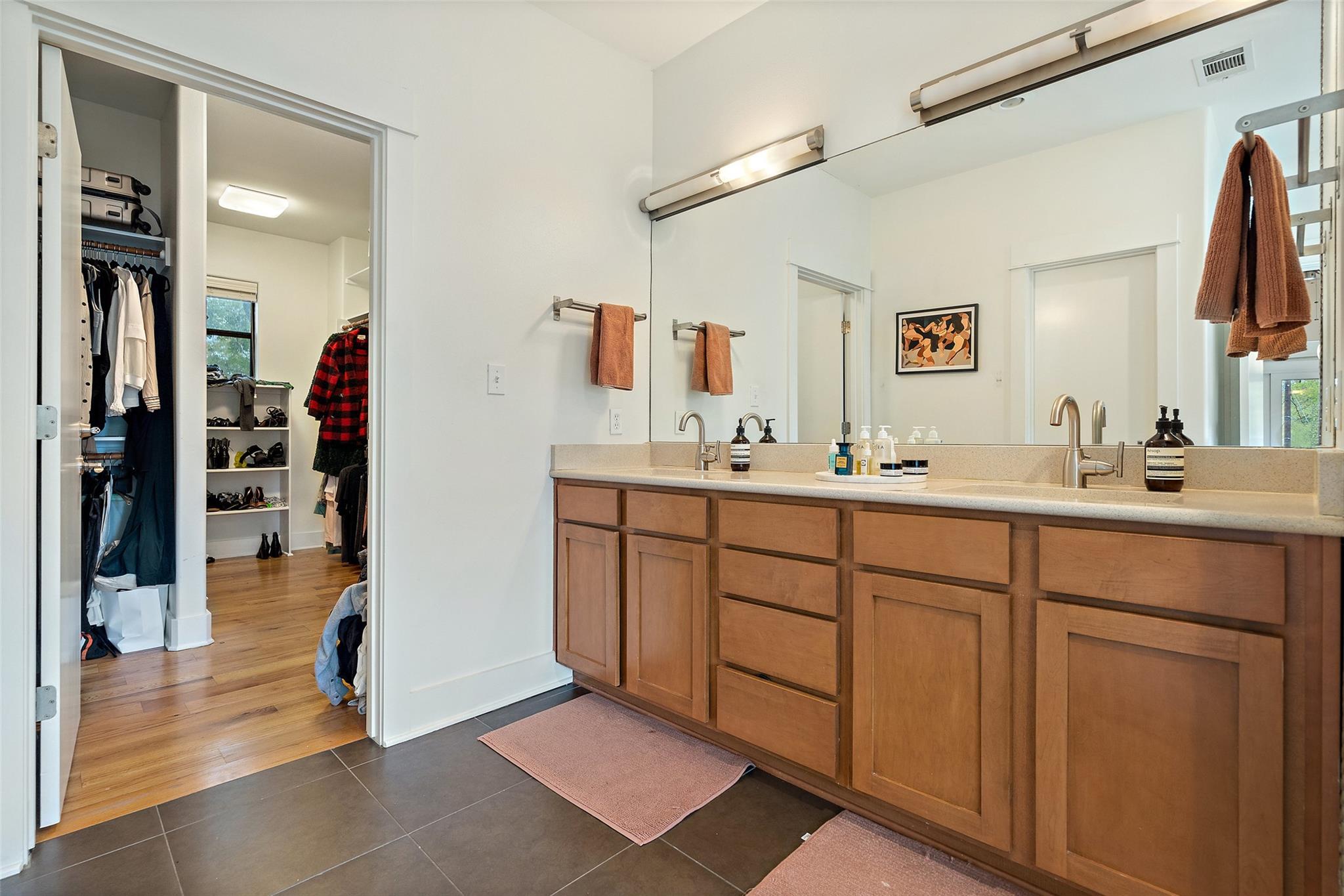 2009 Arthur Ln # A, Austin, TX 78704