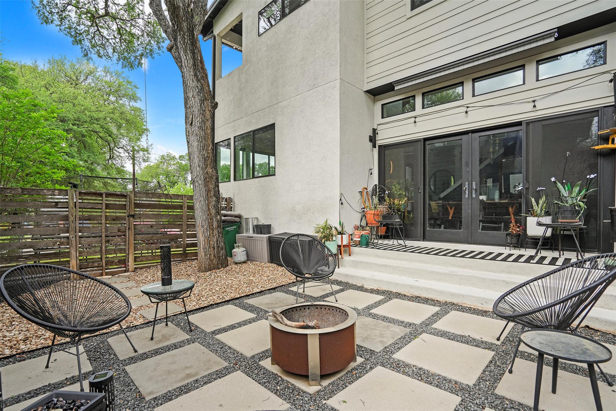 2009 Arthur Ln # A, Austin, TX 78704