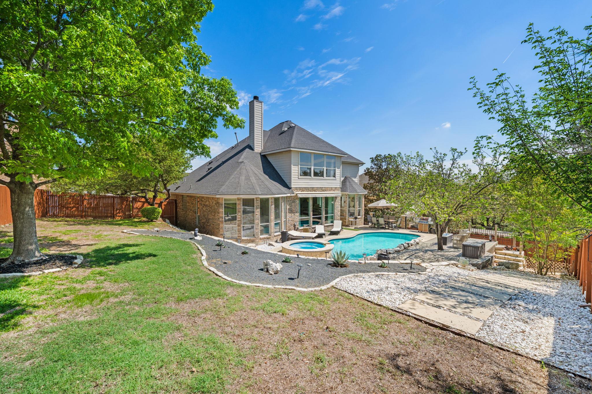 12017 Portobella Dr, Austin, TX 78732