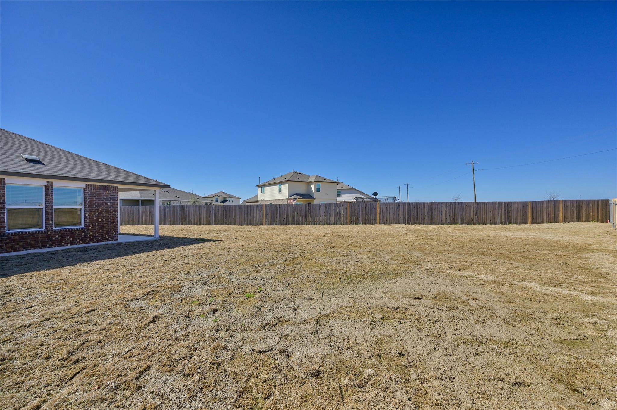 1015 Ascari Ct, Hutto, TX 78634