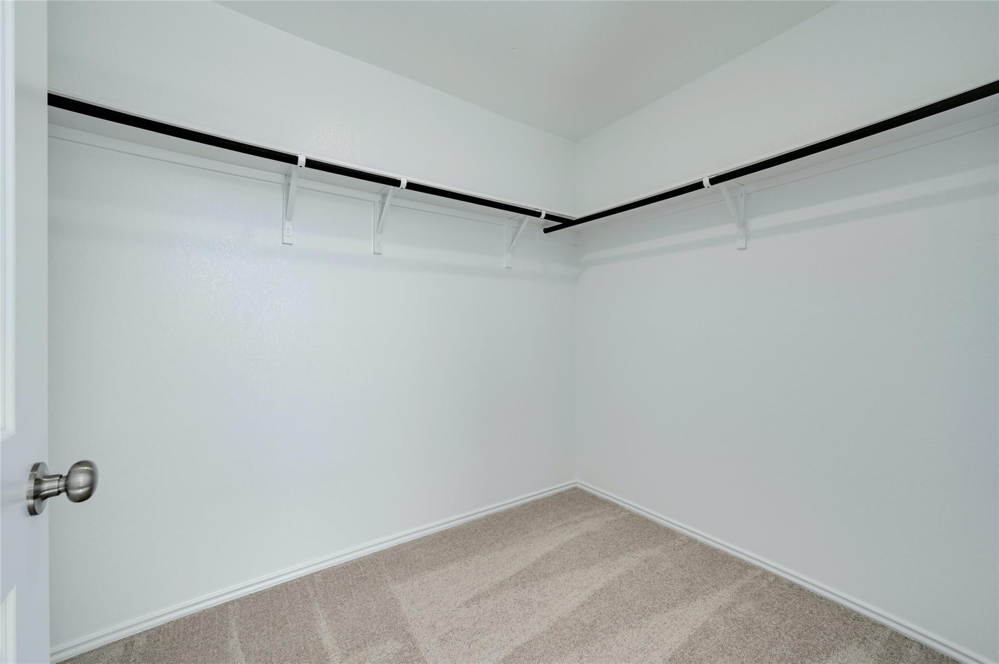 1015 Ascari Ct, Hutto, TX 78634