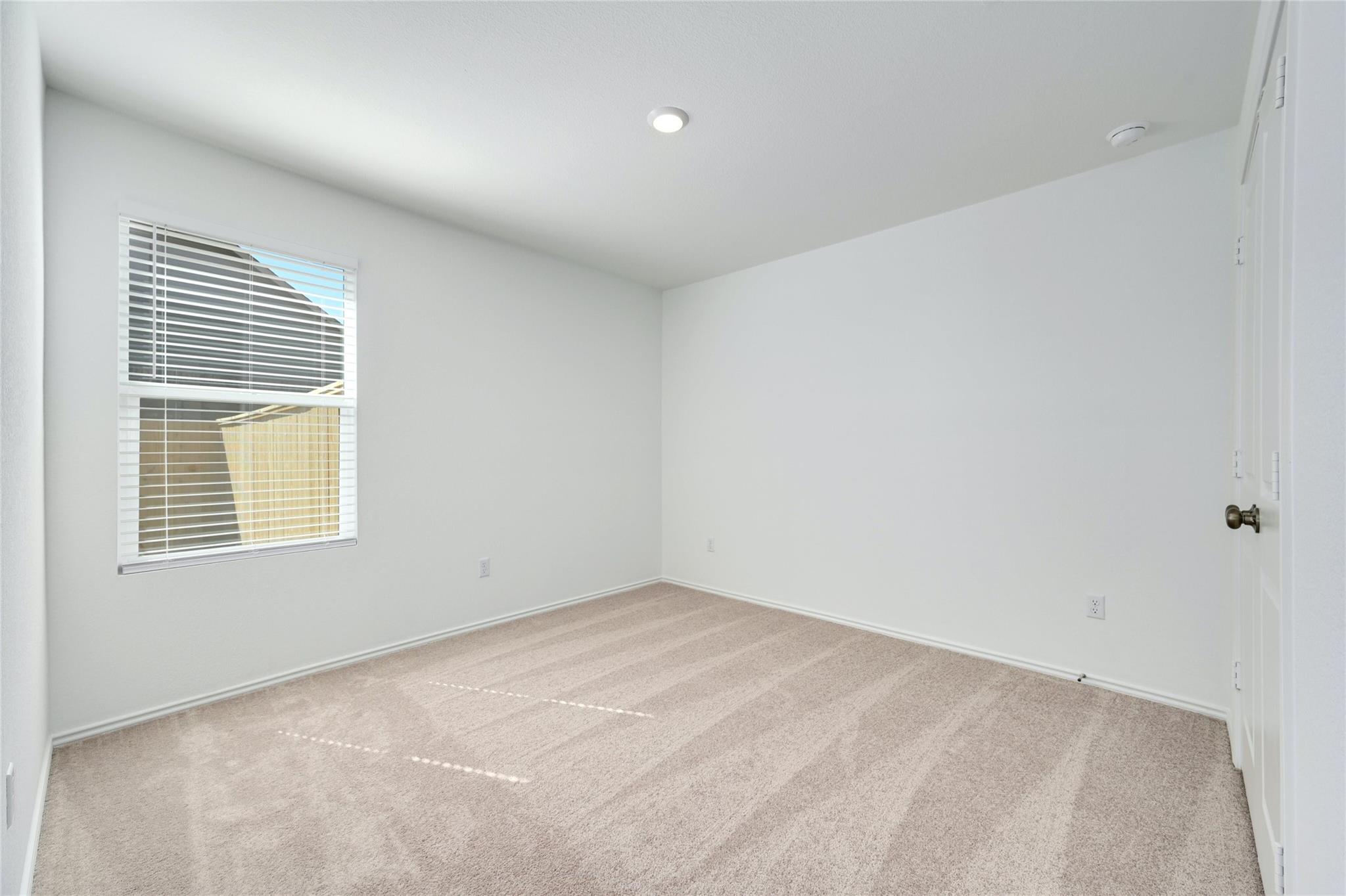 1015 Ascari Ct, Hutto, TX 78634