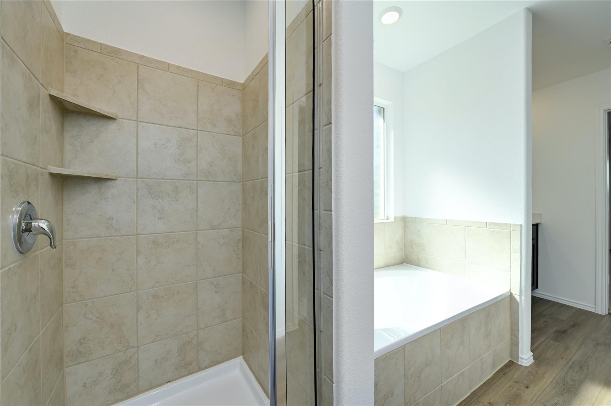 1015 Ascari Ct, Hutto, TX 78634