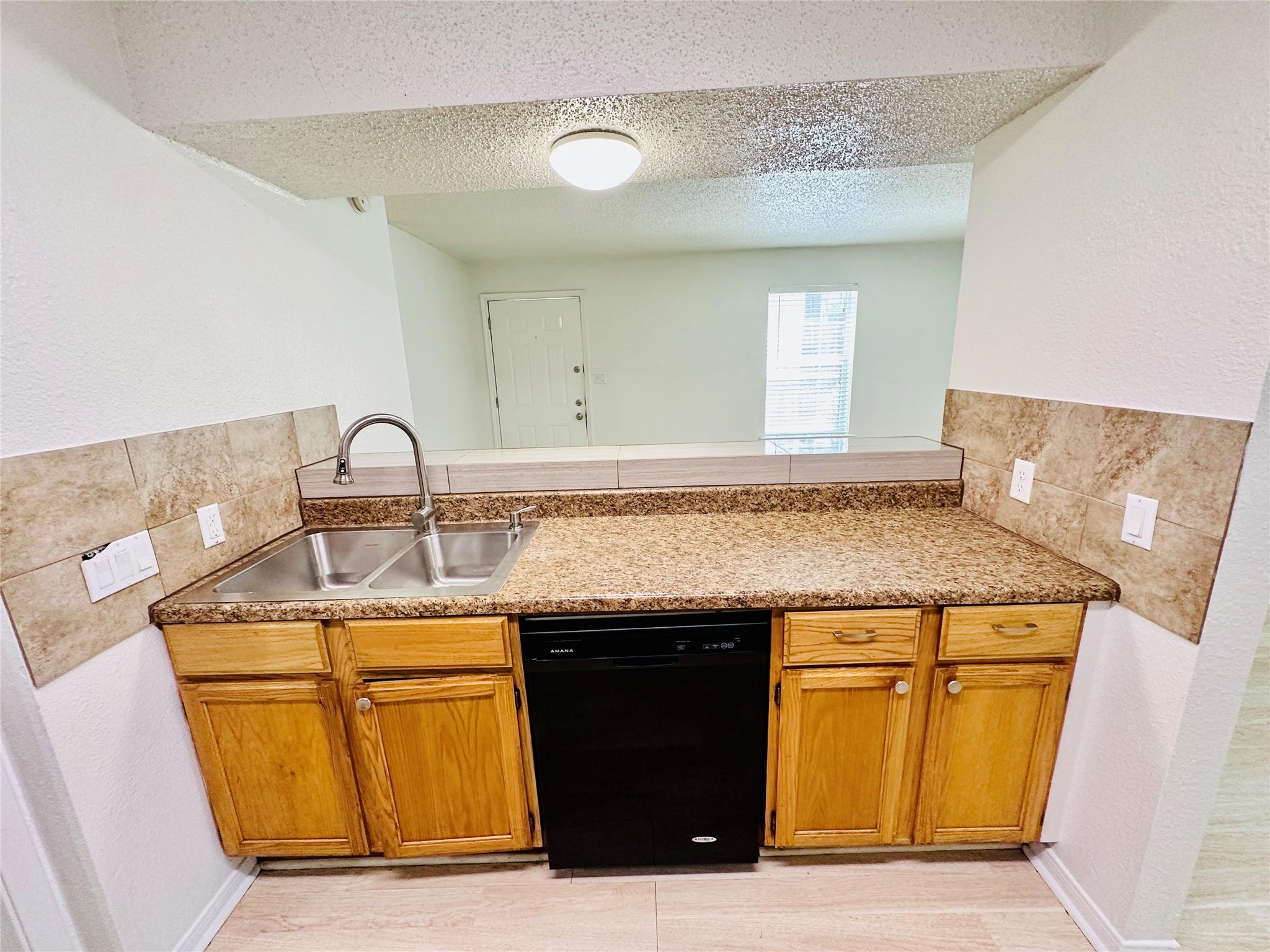 1314 Southport Dr # B, Austin, TX 78704