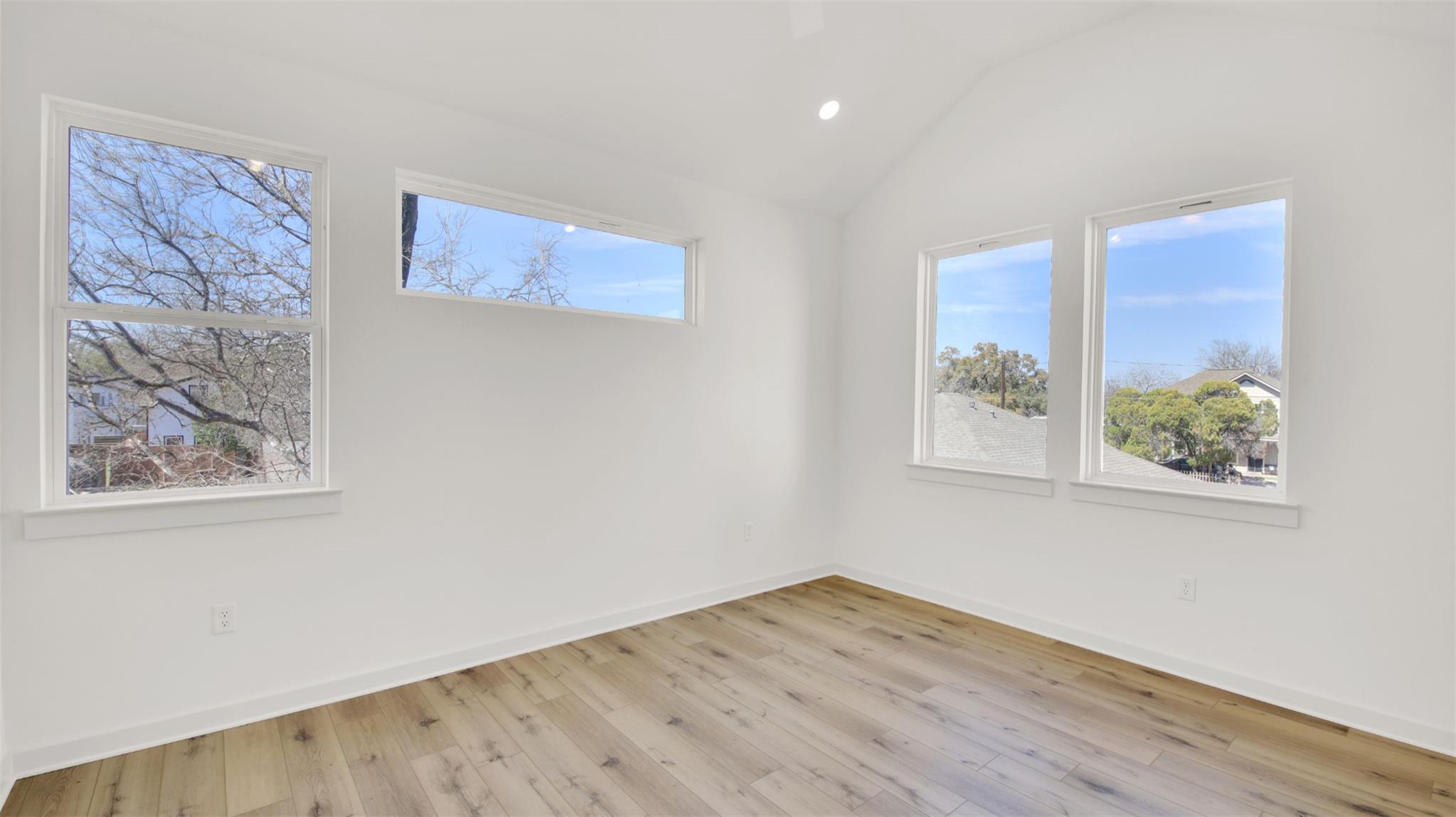 7208 Providence Ave # 3, Austin, TX 78752