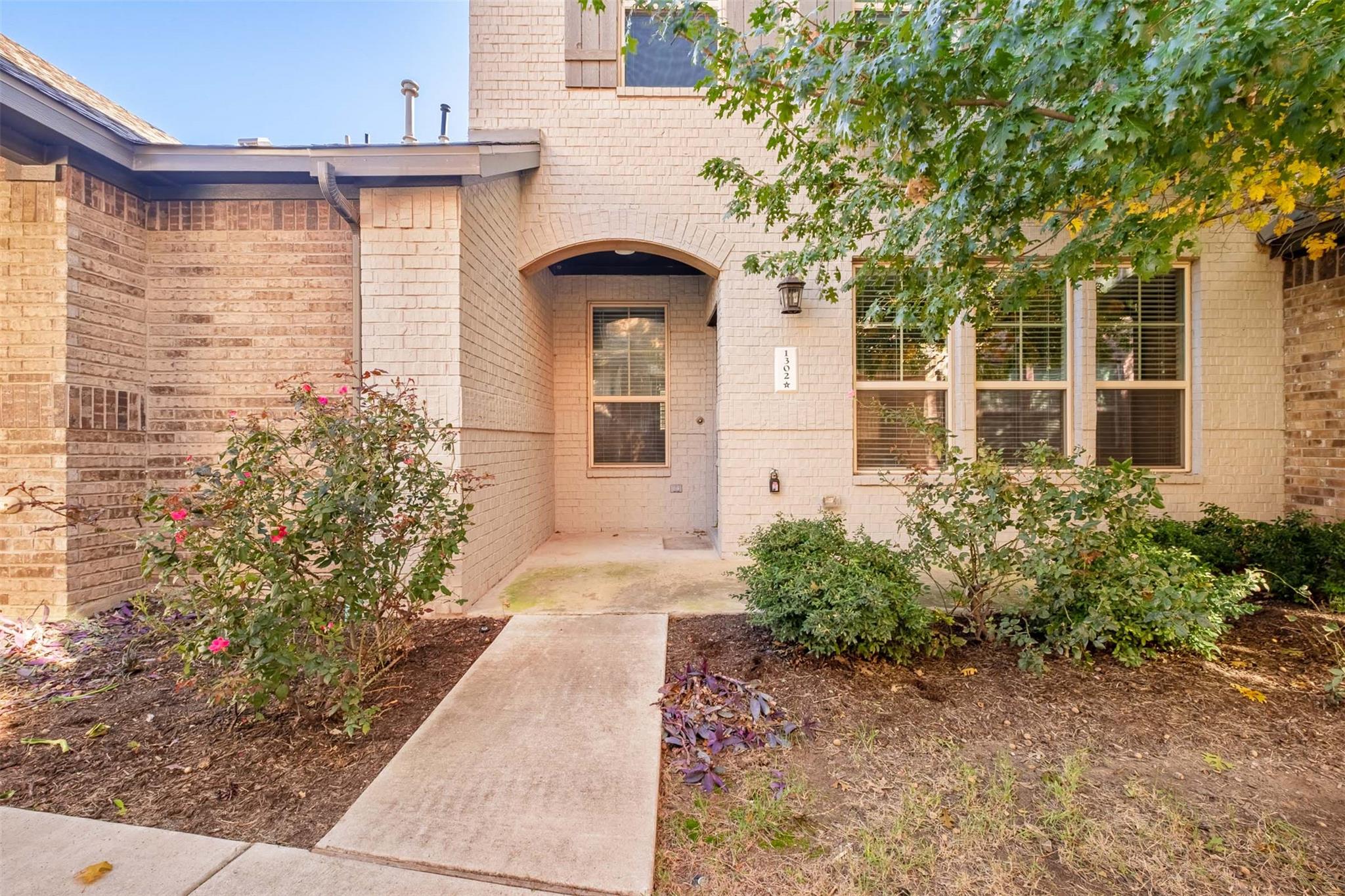 7220 Wyoming Springs Dr # 1302, Round Rock, TX 78681