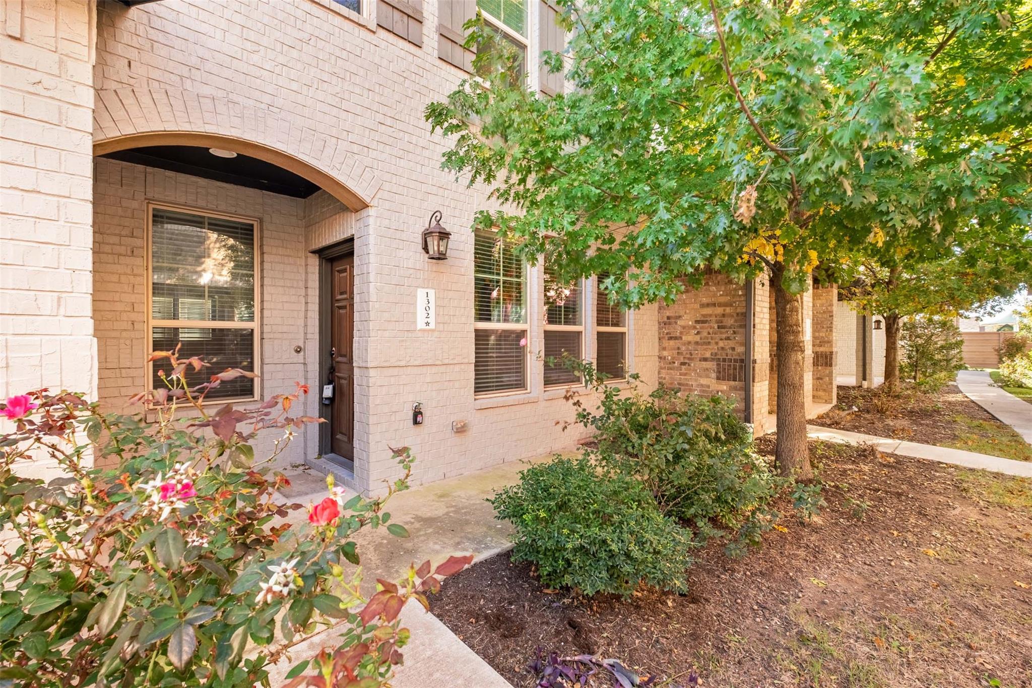 7220 Wyoming Springs Dr # 1302, Round Rock, TX 78681