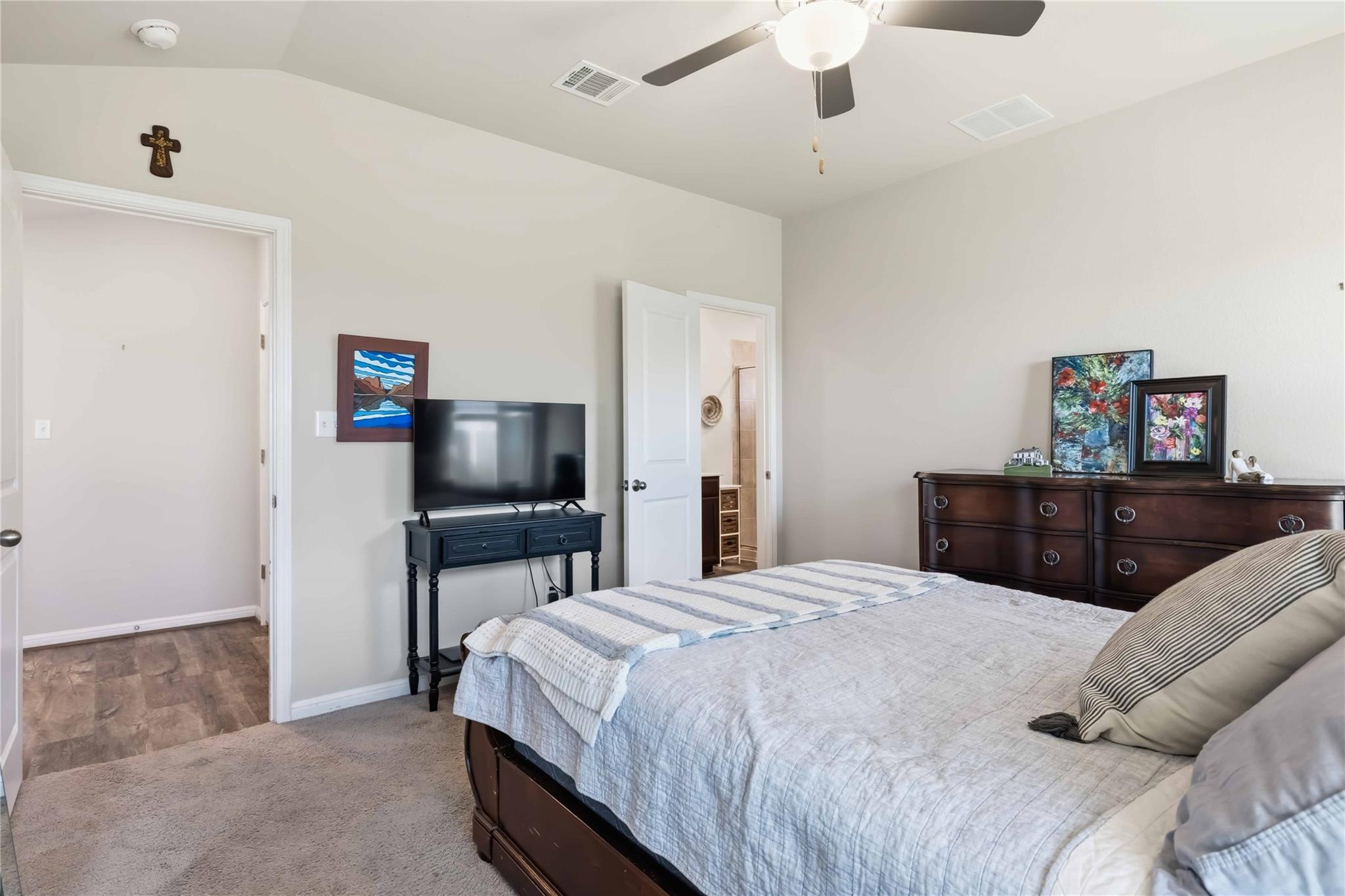 805 Russet Rock Dr, Austin, TX 78652