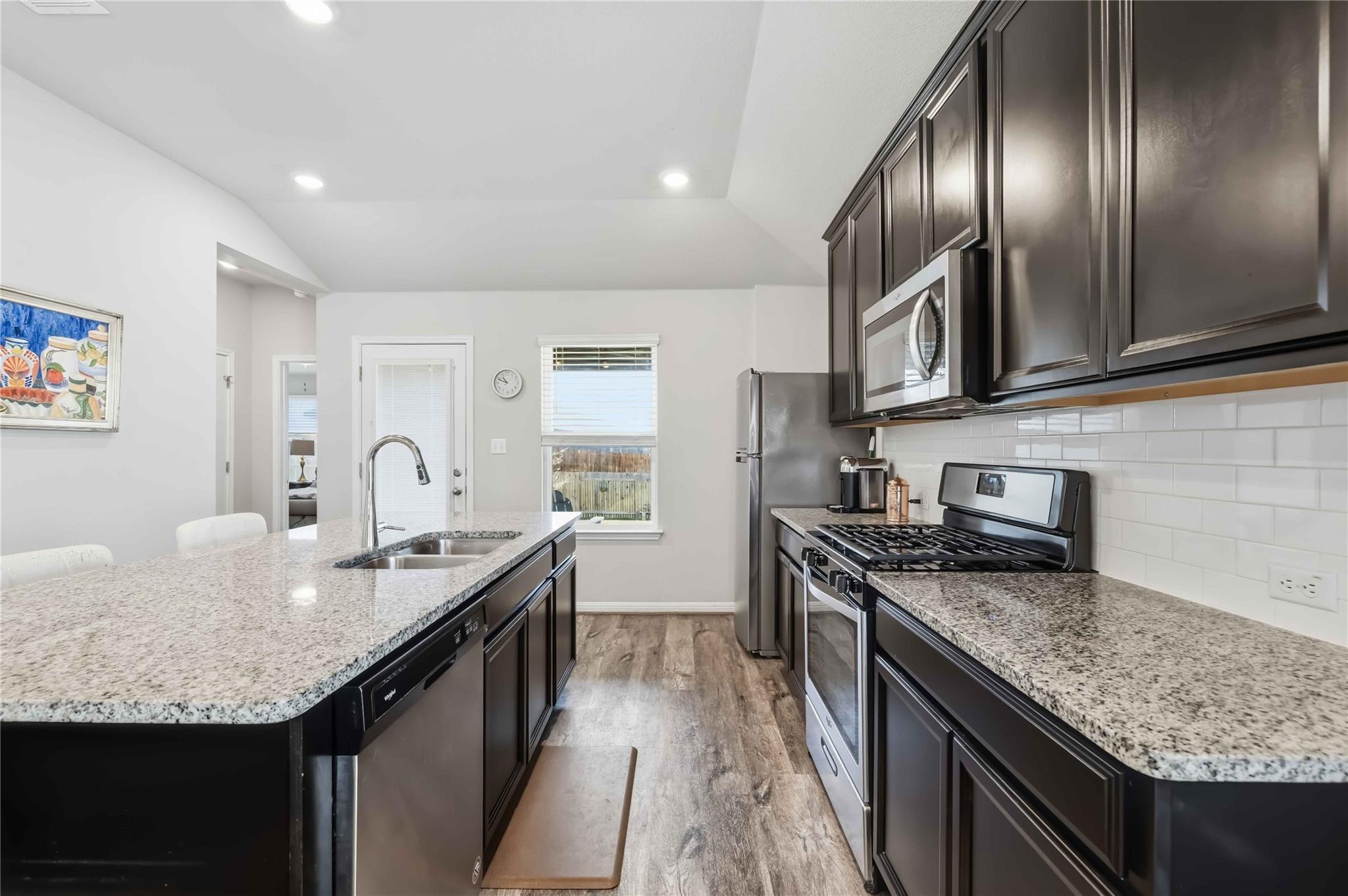 805 Russet Rock Dr, Austin, TX 78652