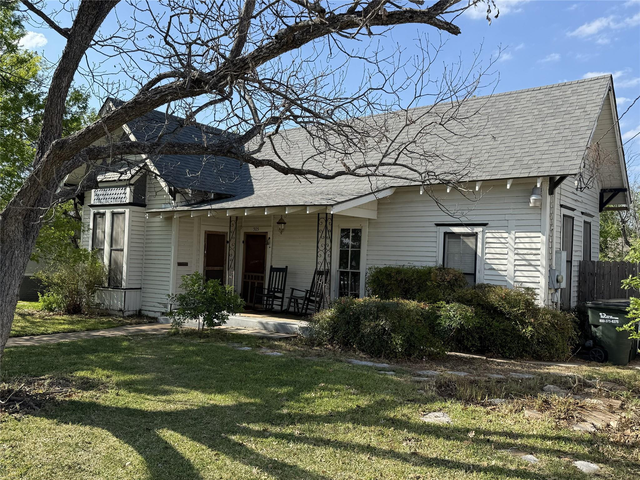 505 E 8th St, Georgetown, TX 78626