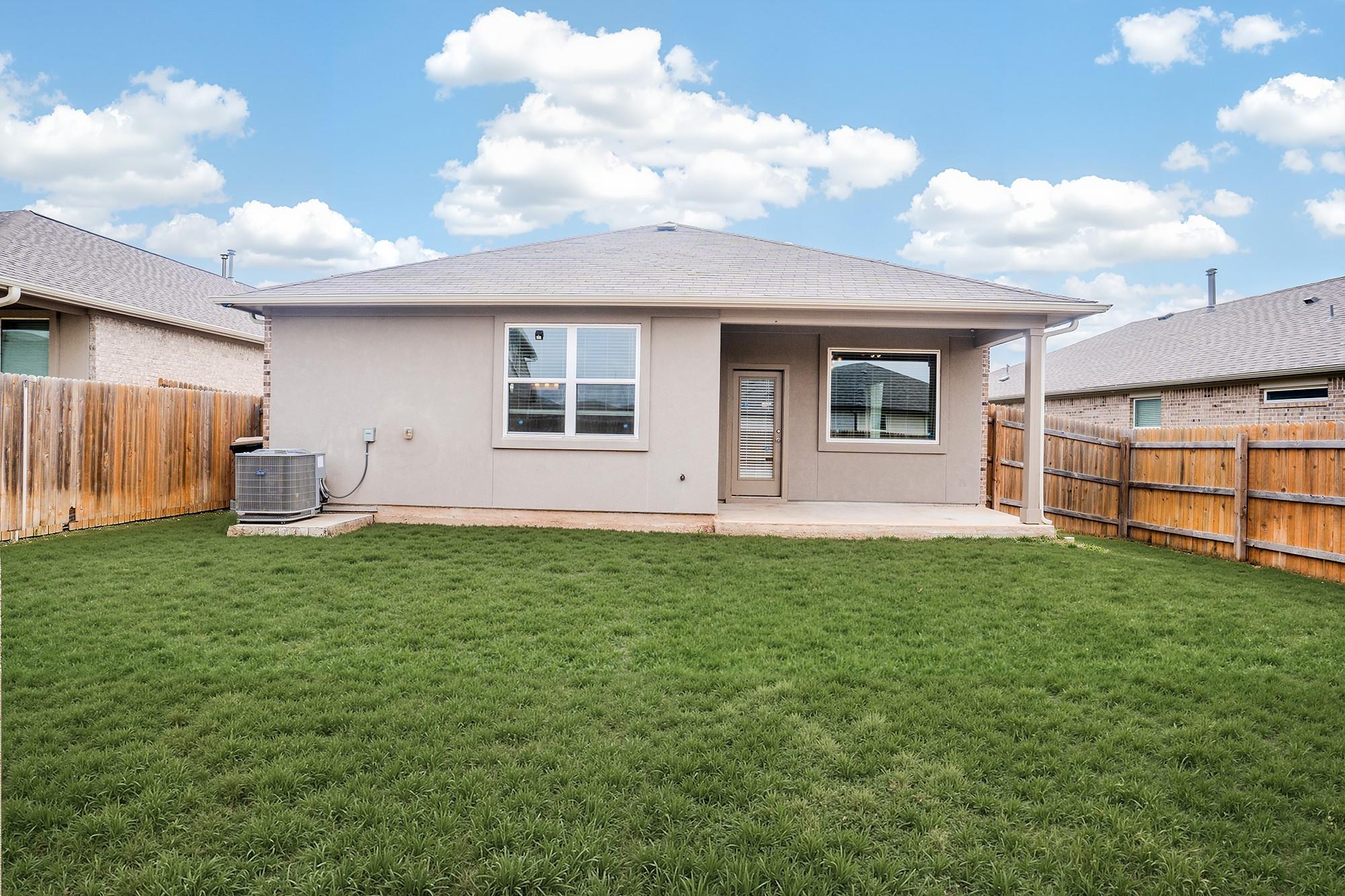 909 Vogel Dr, Georgetown, TX 78626