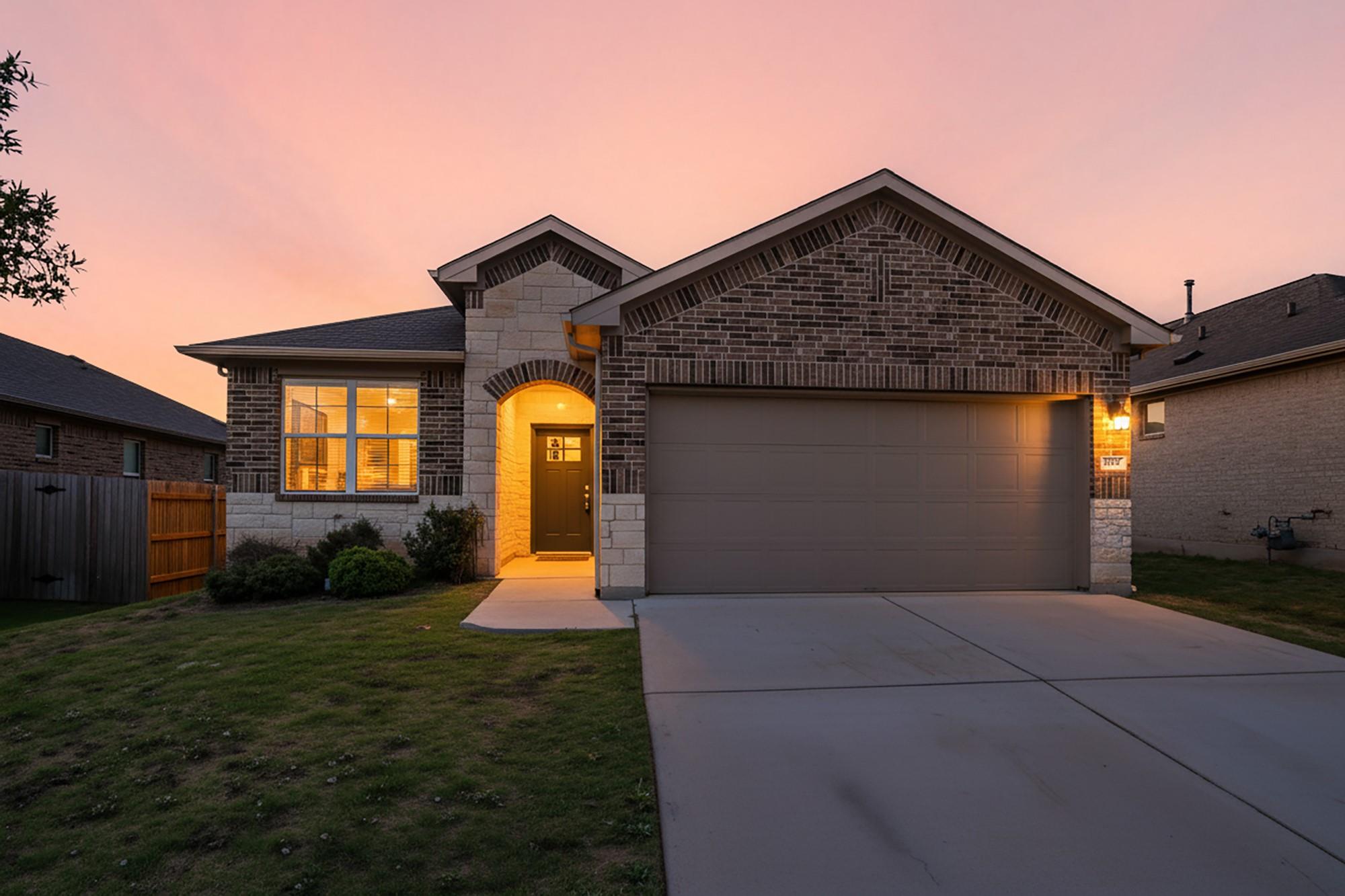 909 Vogel Dr, Georgetown, TX 78626