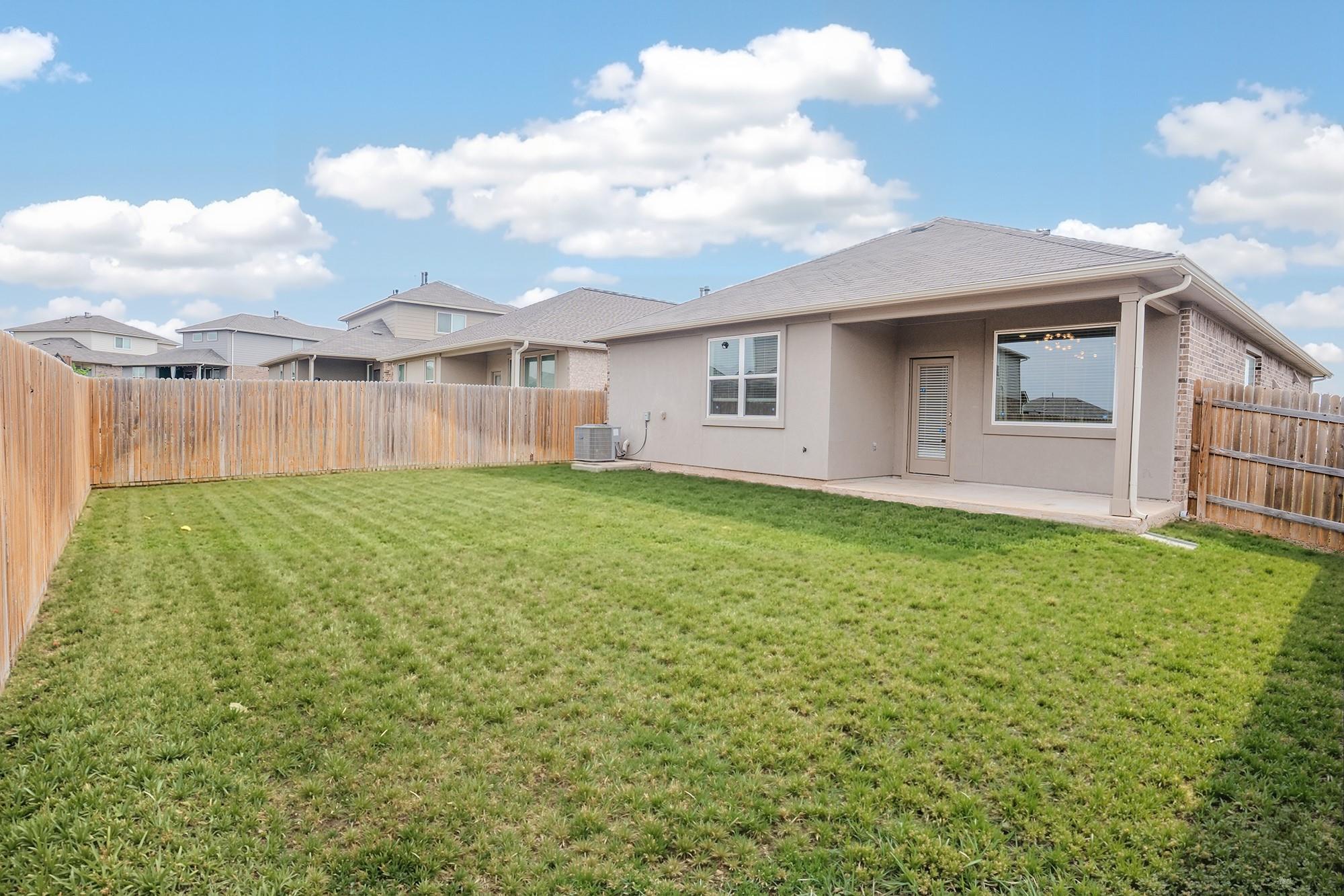 909 Vogel Dr, Georgetown, TX 78626