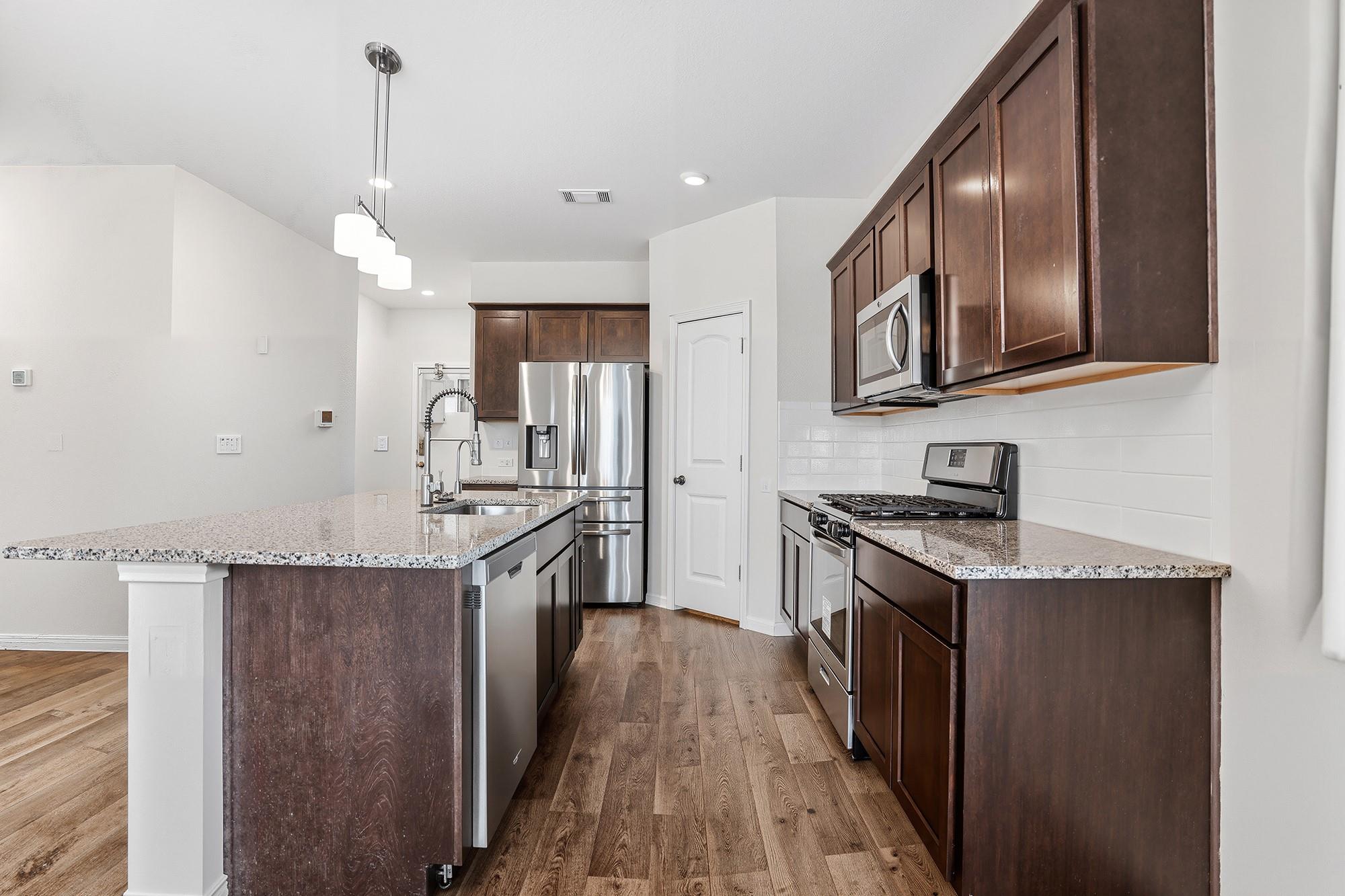 909 Vogel Dr, Georgetown, TX 78626