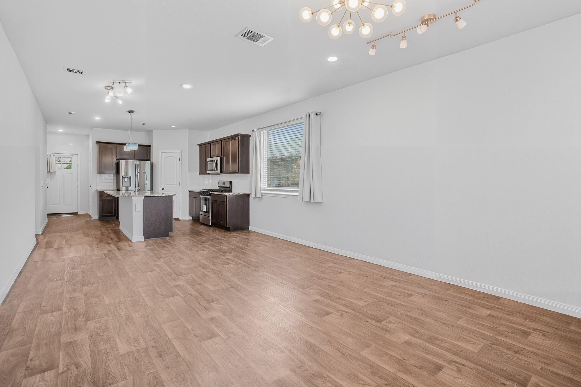 909 Vogel Dr, Georgetown, TX 78626