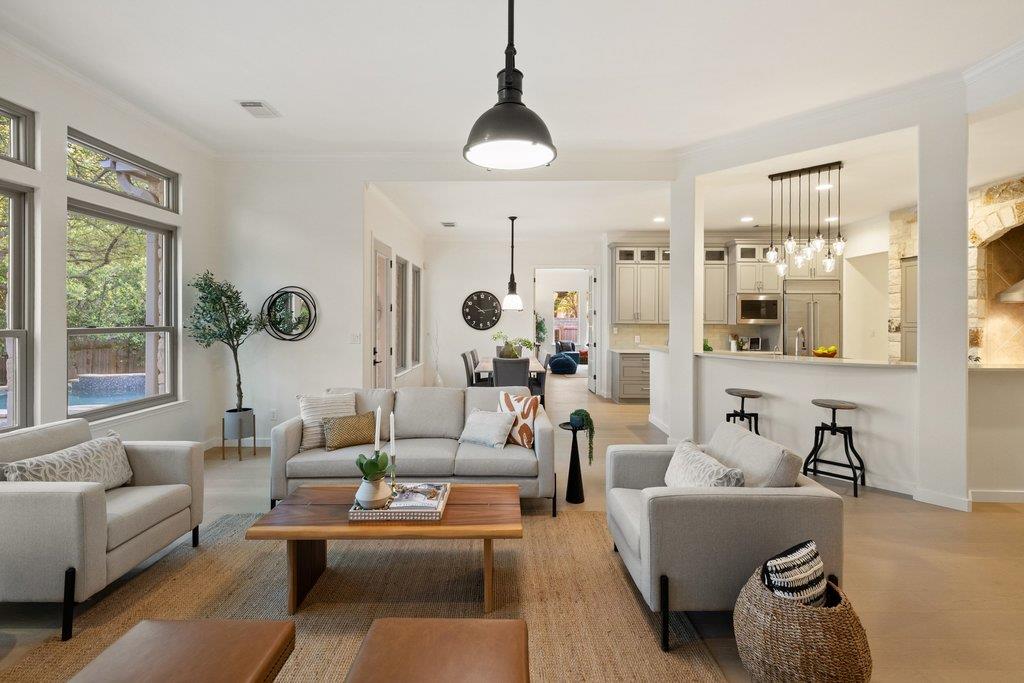 10913 Cusseta Ln, Austin, TX 78739