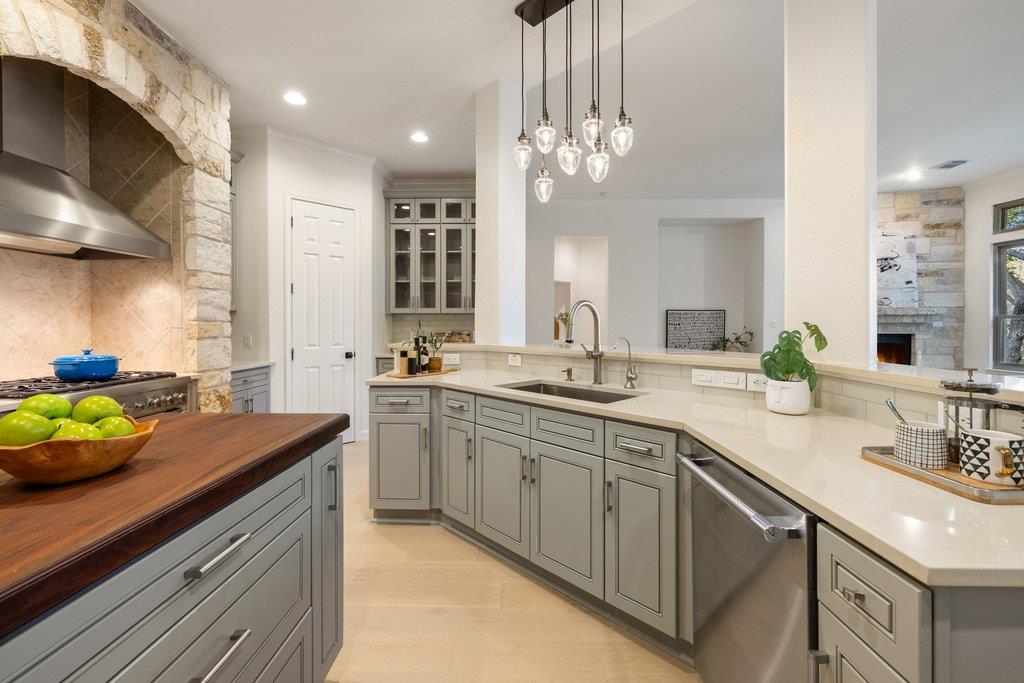 10913 Cusseta Ln, Austin, TX 78739