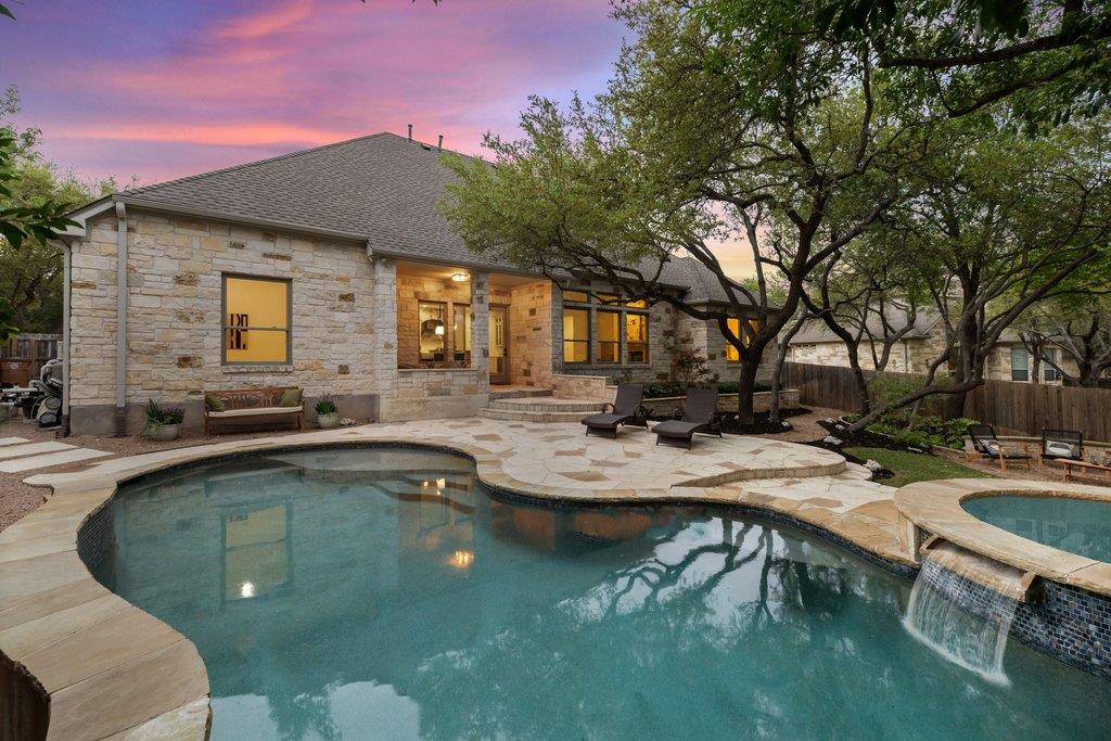 10913 Cusseta Ln, Austin, TX 78739