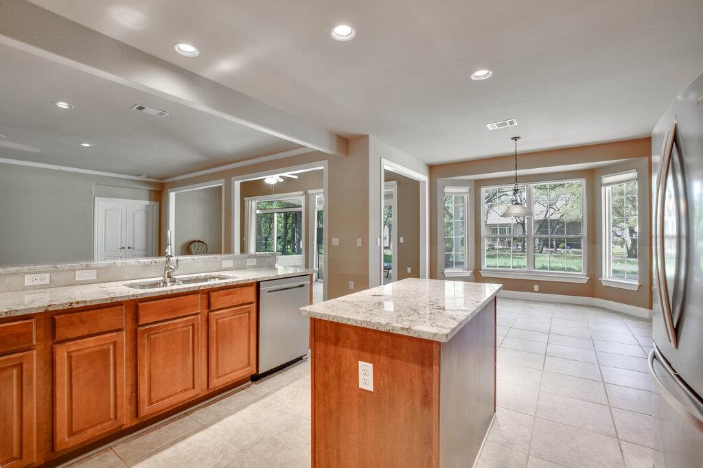 735 Breezeway Ln, Georgetown, TX 78633
