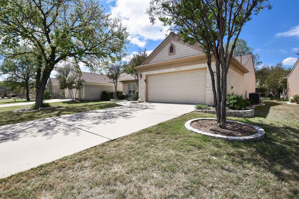735 Breezeway Ln, Georgetown, TX 78633