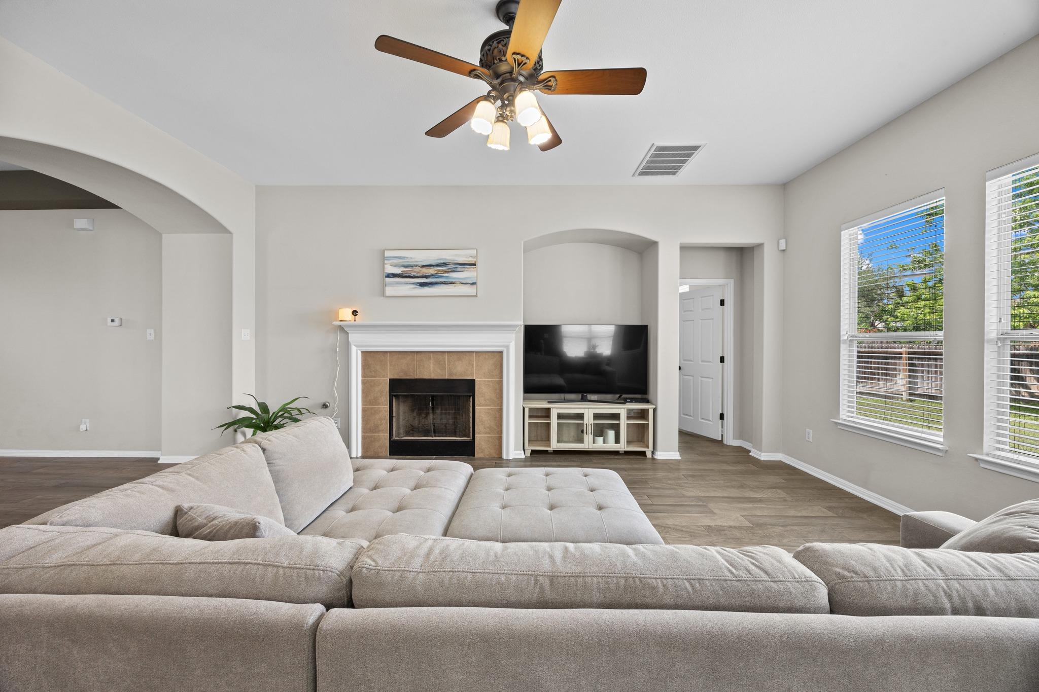 2412 Tumbling River Dr, Leander, TX 78641