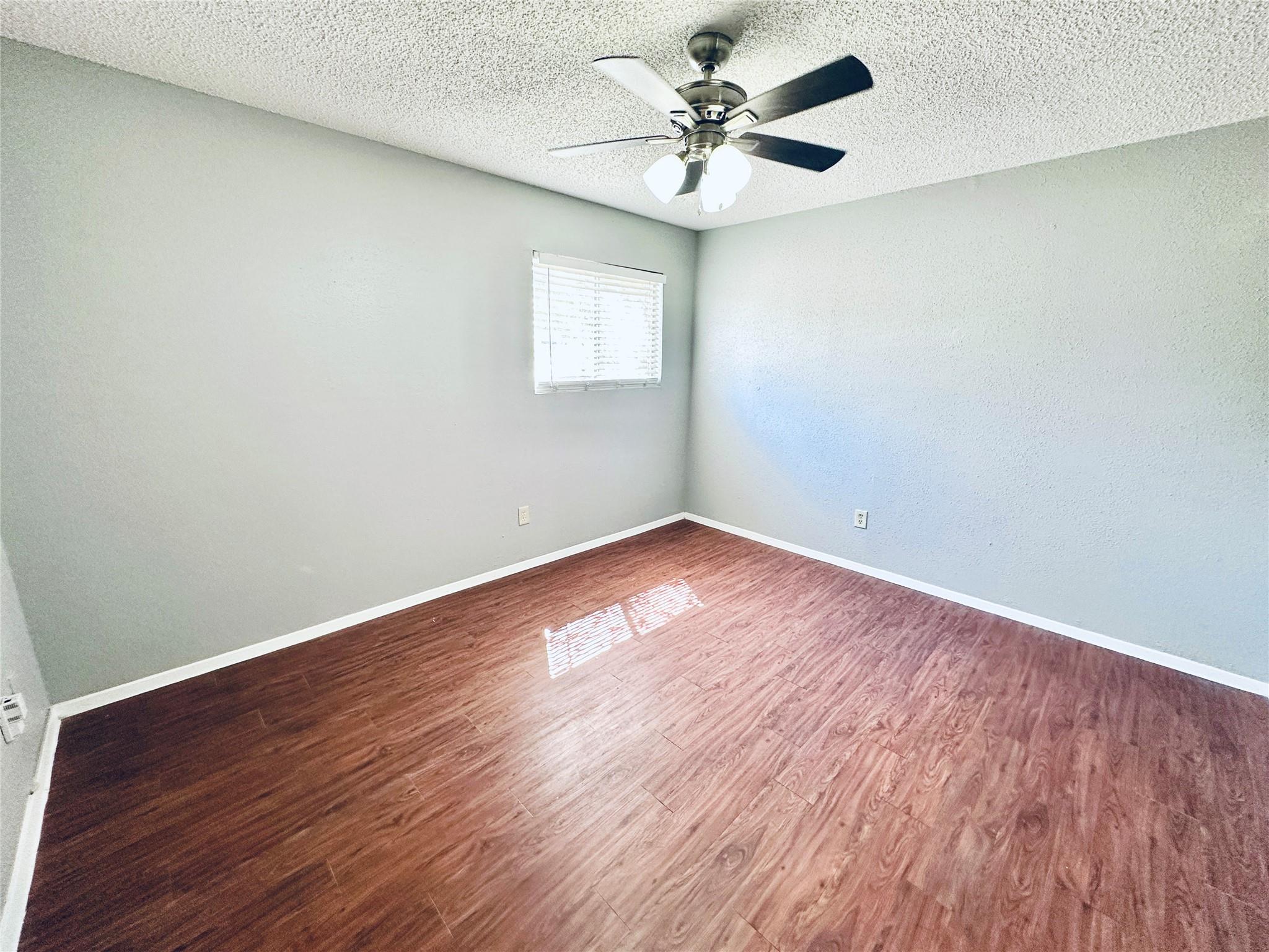 3702 S Second St # 107, Austin, TX 78704