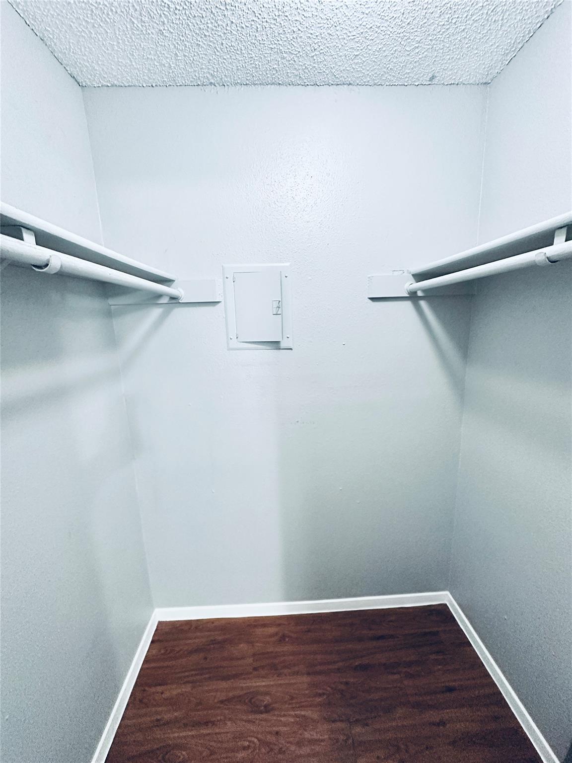 3702 S Second St # 107, Austin, TX 78704