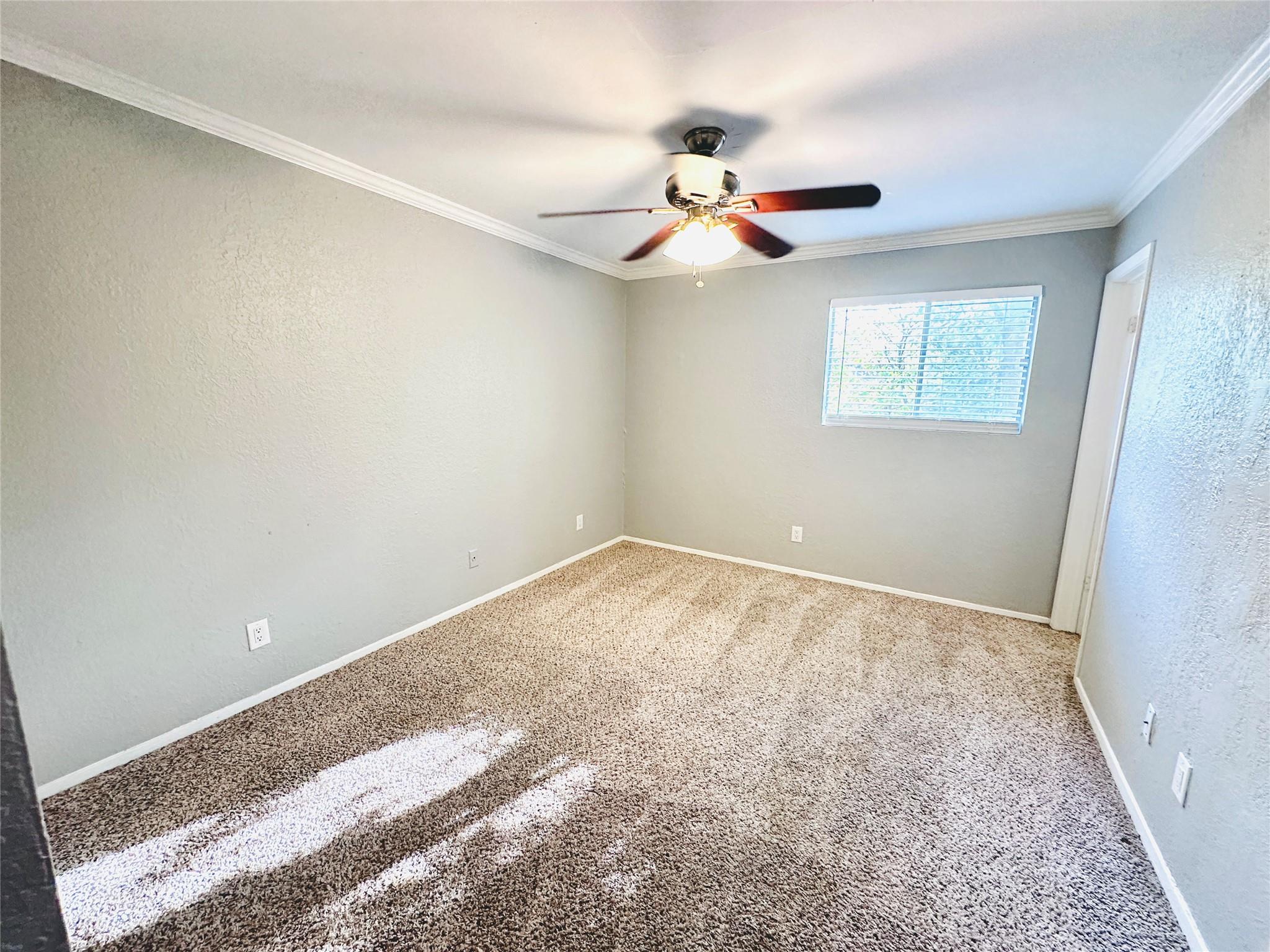 3702 S Second St # 219, Austin, TX 78704