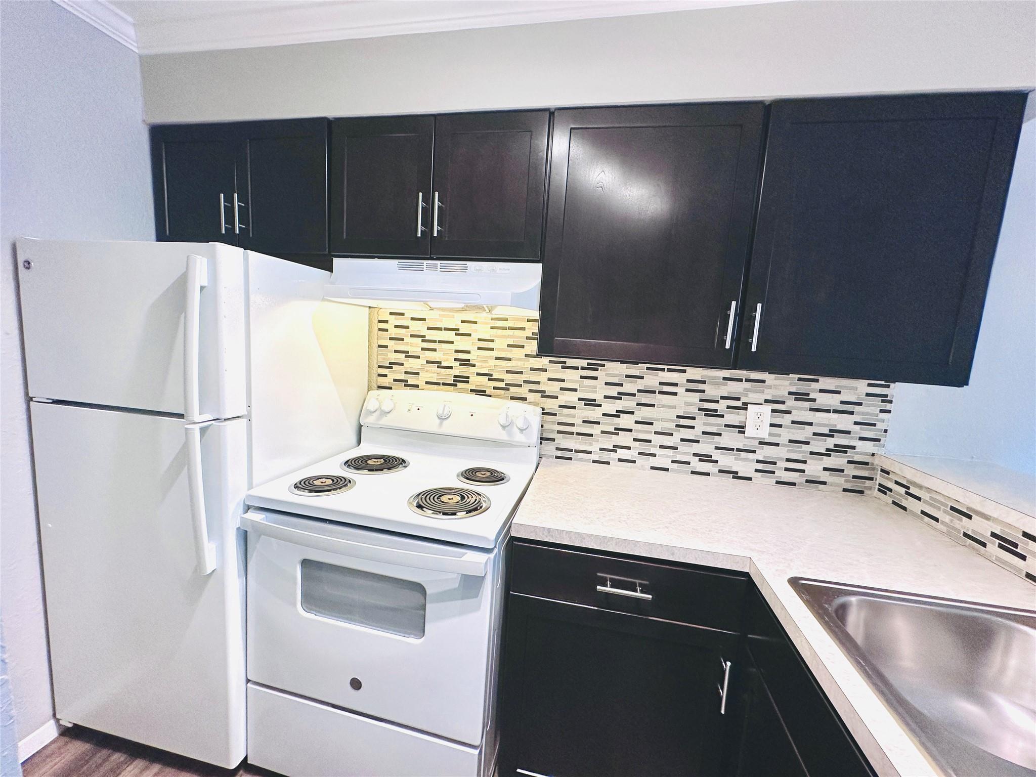 3702 S Second St # 219, Austin, TX 78704