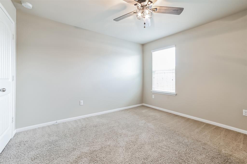 101 Acadia Cv, Hutto, TX 78634