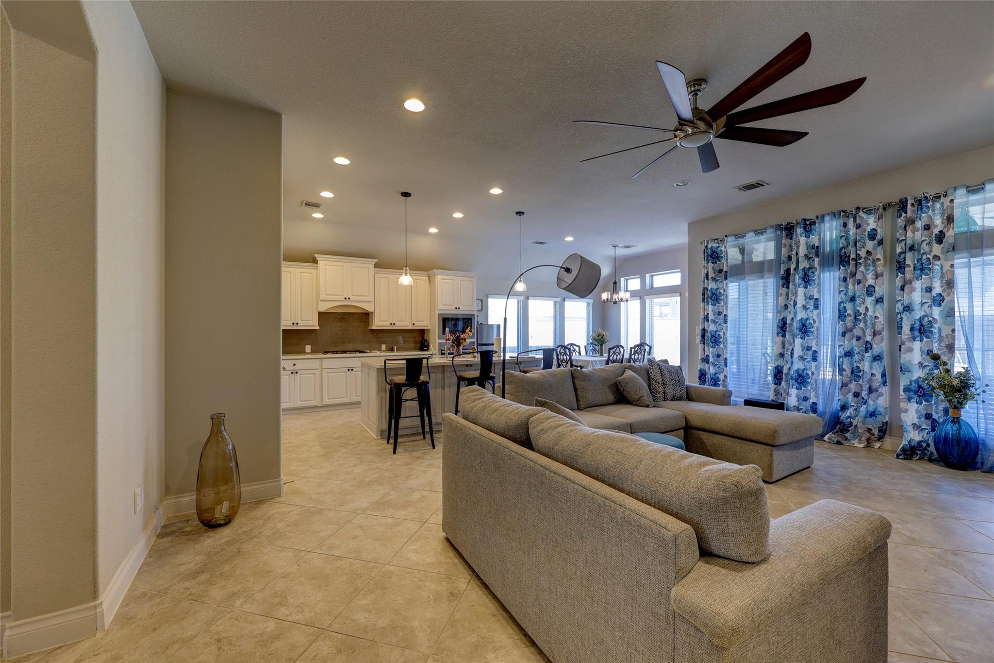 204 Durata Dr, San Marcos, TX 78666