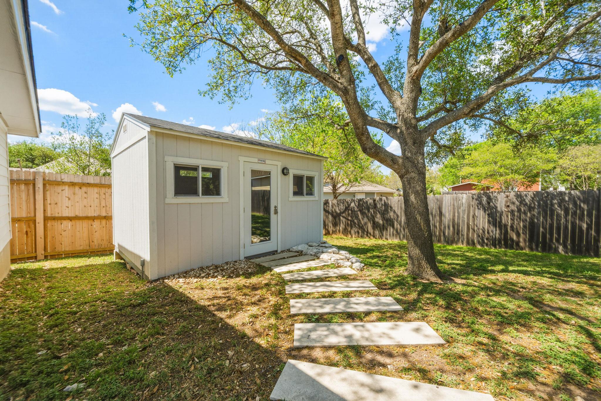 236 Bradfield Dr, Buda, TX 78610