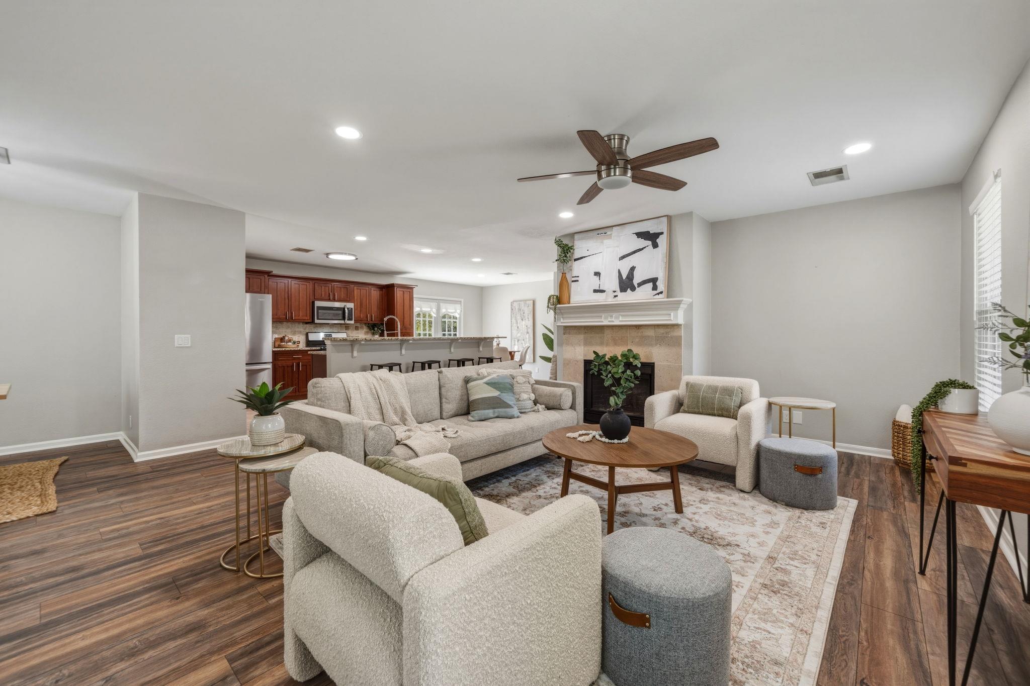 236 Bradfield Dr, Buda, TX 78610