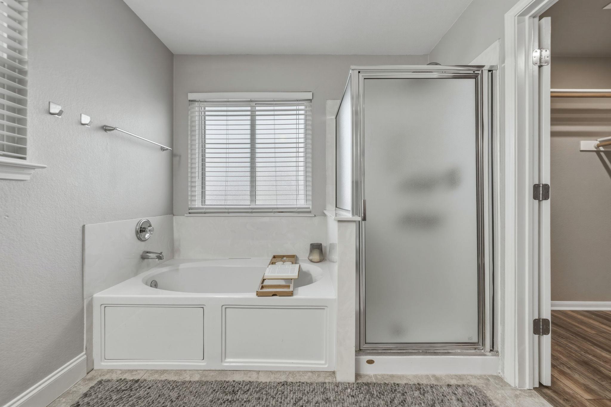 236 Bradfield Dr, Buda, TX 78610