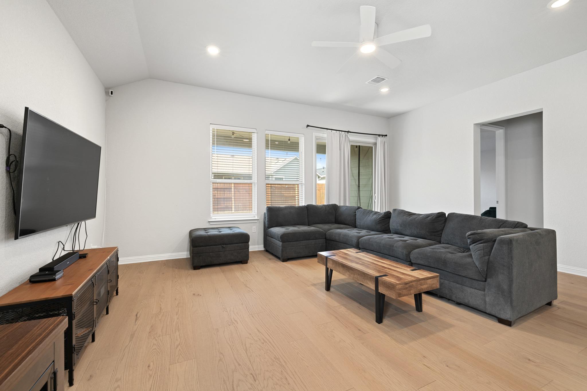 8405 Hubble Walk, Austin, TX 78744