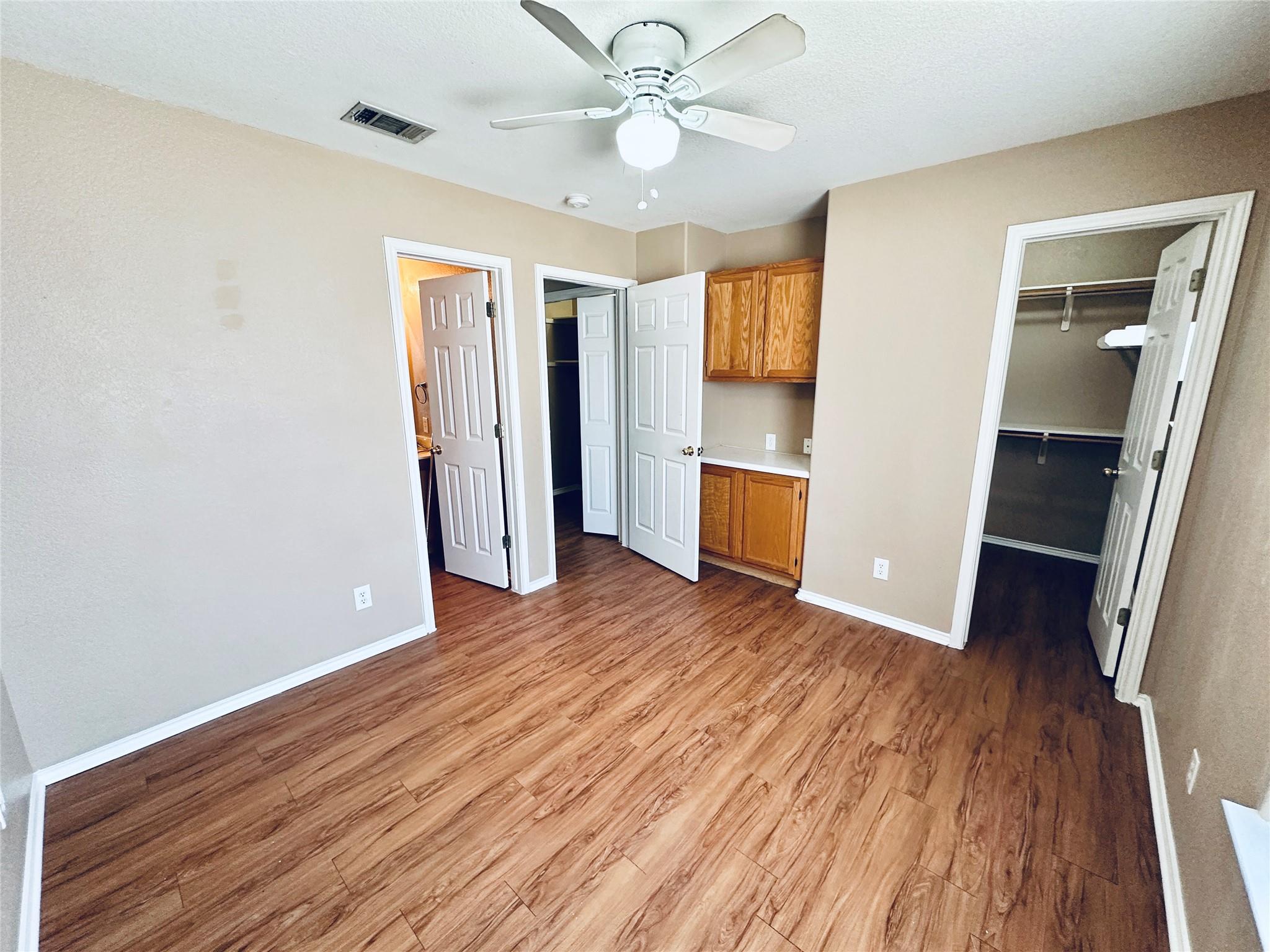 8814 Schick Rd # B, Austin, TX 78729