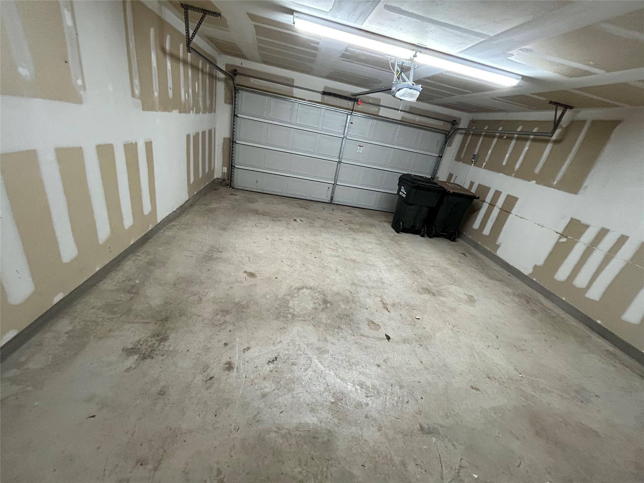 705 Harwood Dr, San Marcos, TX 78666