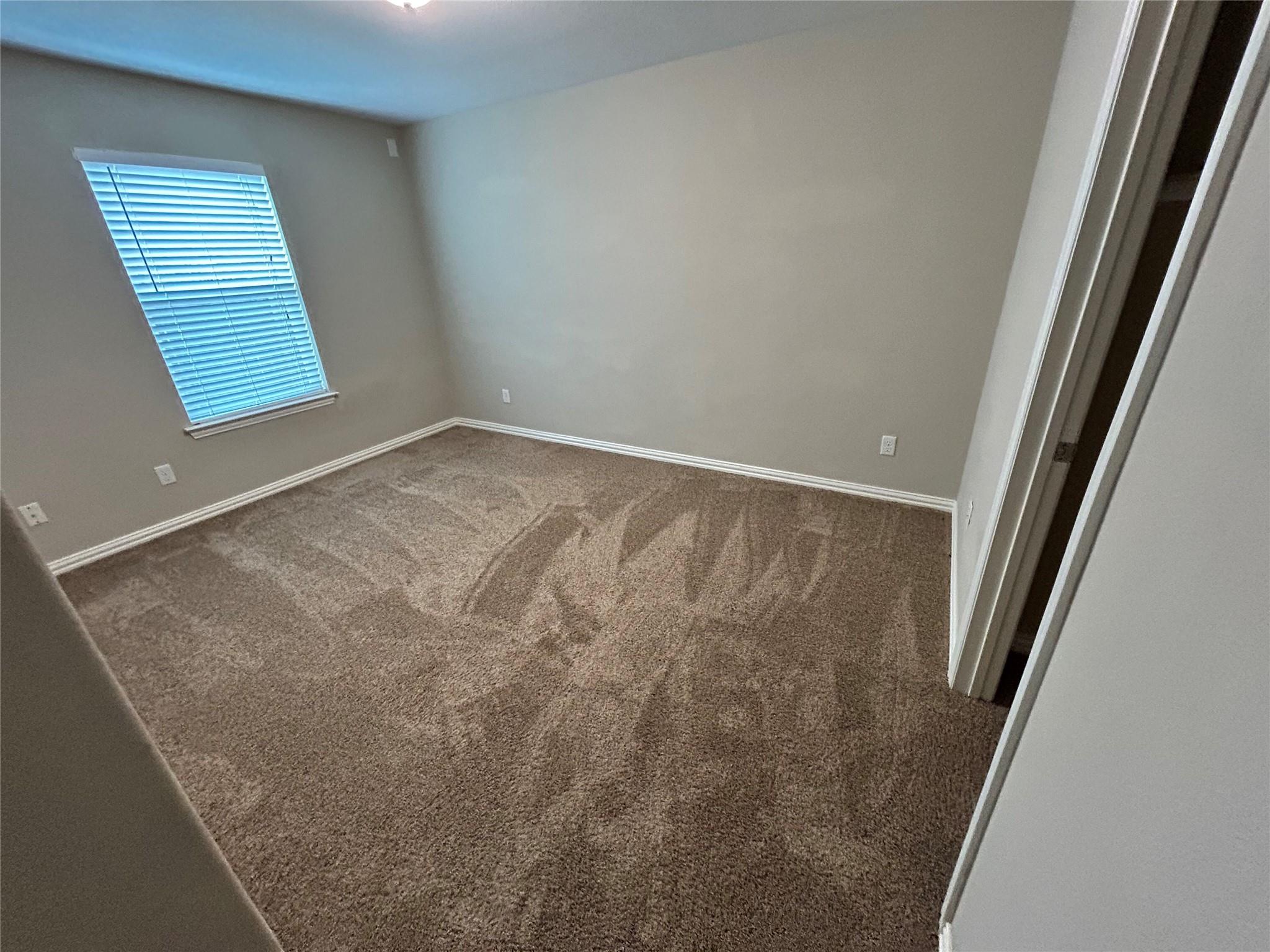 705 Harwood Dr, San Marcos, TX 78666