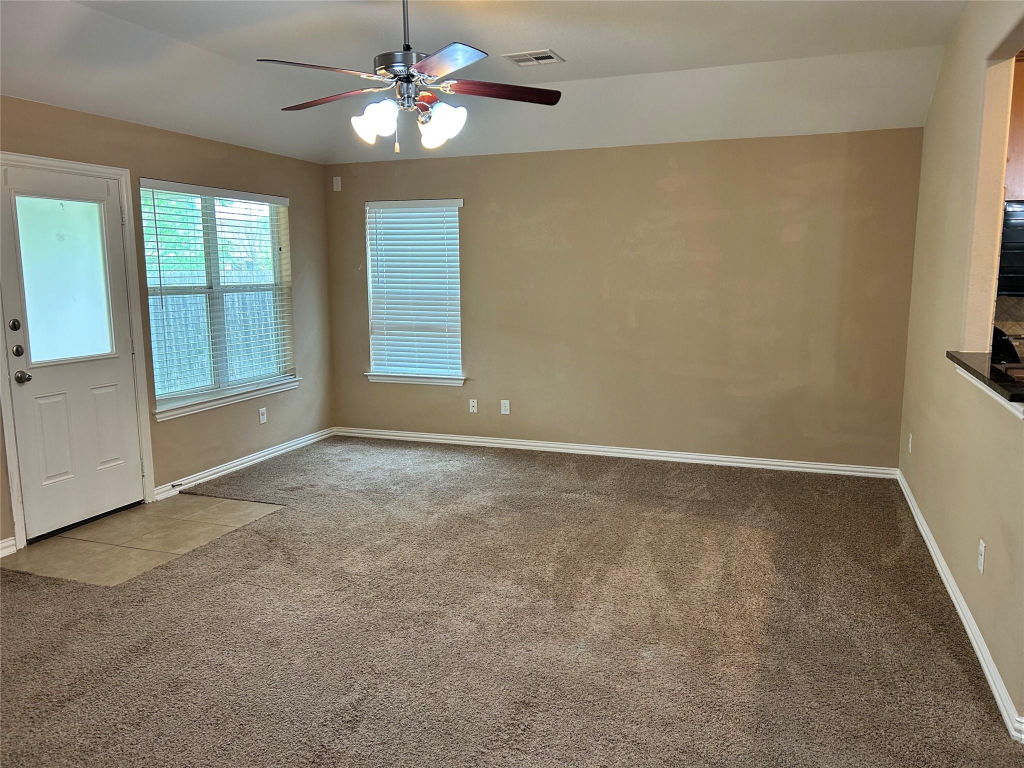 705 Harwood Dr, San Marcos, TX 78666