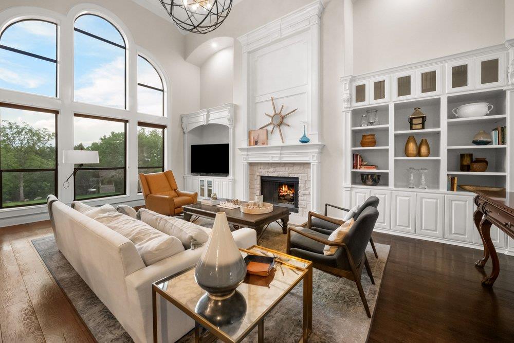 109 Burgess Ln, Austin, TX 78738