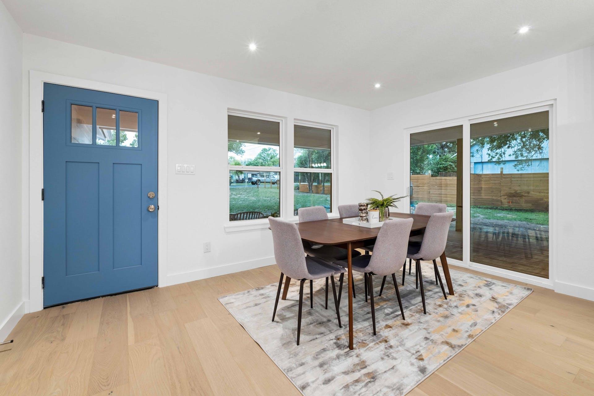 13207 Fencerail Rd, Manchaca, TX 78652