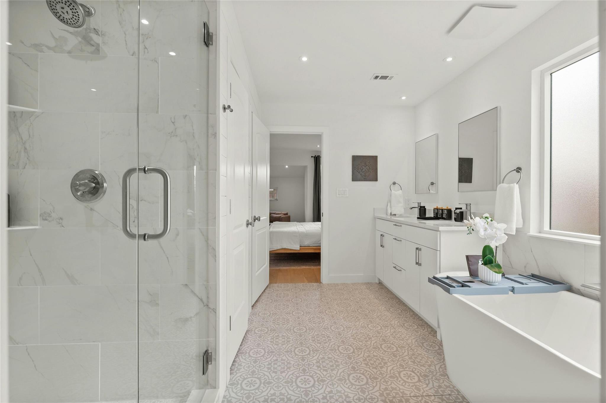 13207 Fencerail Rd, Manchaca, TX 78652