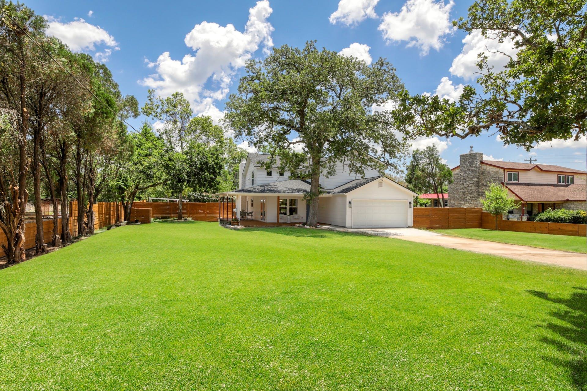 13207 Fencerail Rd, Manchaca, TX 78652