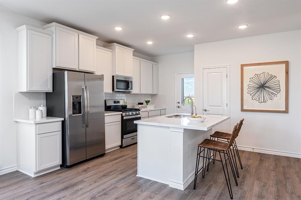 308 Stinchcomb Rd, Hutto, TX 78634